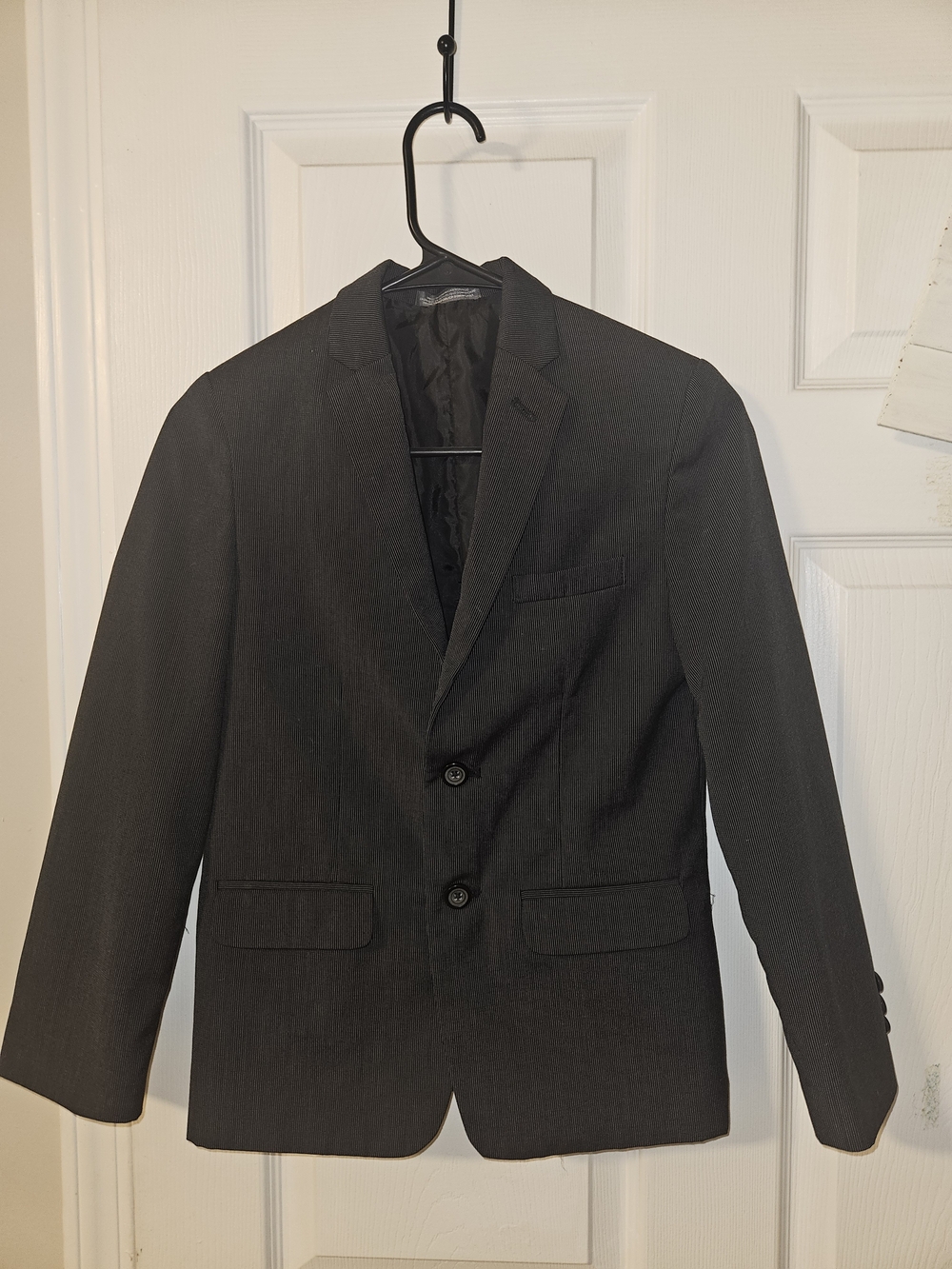 VAN HAUSEN Boy's Dark Gray Suit - 2 Piece Set - Two-Button Blazer & Pants